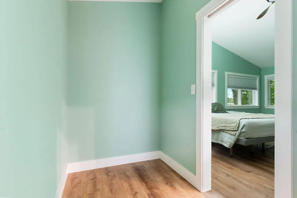 86 Everett Road Auburn ME 04210