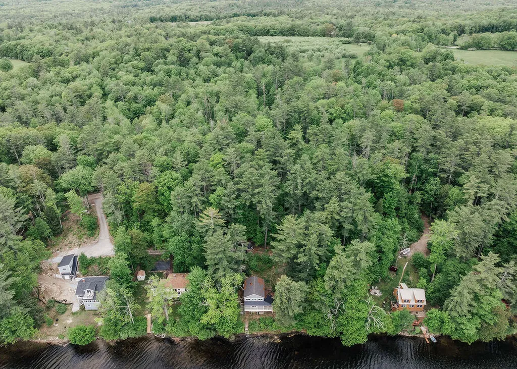 86 Everett Road Auburn ME 04210