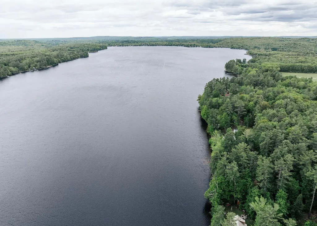 86 Everett Road Auburn ME 04210