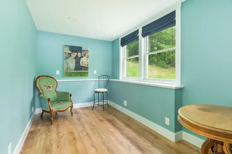 86 Everett Road Auburn ME 04210