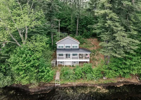 86 Everett Road Auburn ME 04210