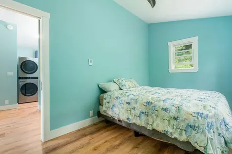 86 Everett Road Auburn ME 04210