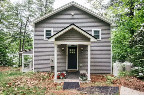 86 Everett Road Auburn ME 04210