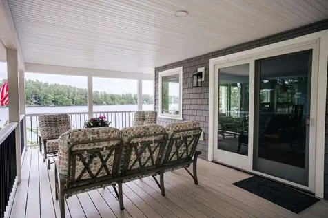86 Everett Road Auburn ME 04210