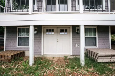 86 Everett Road Auburn ME 04210