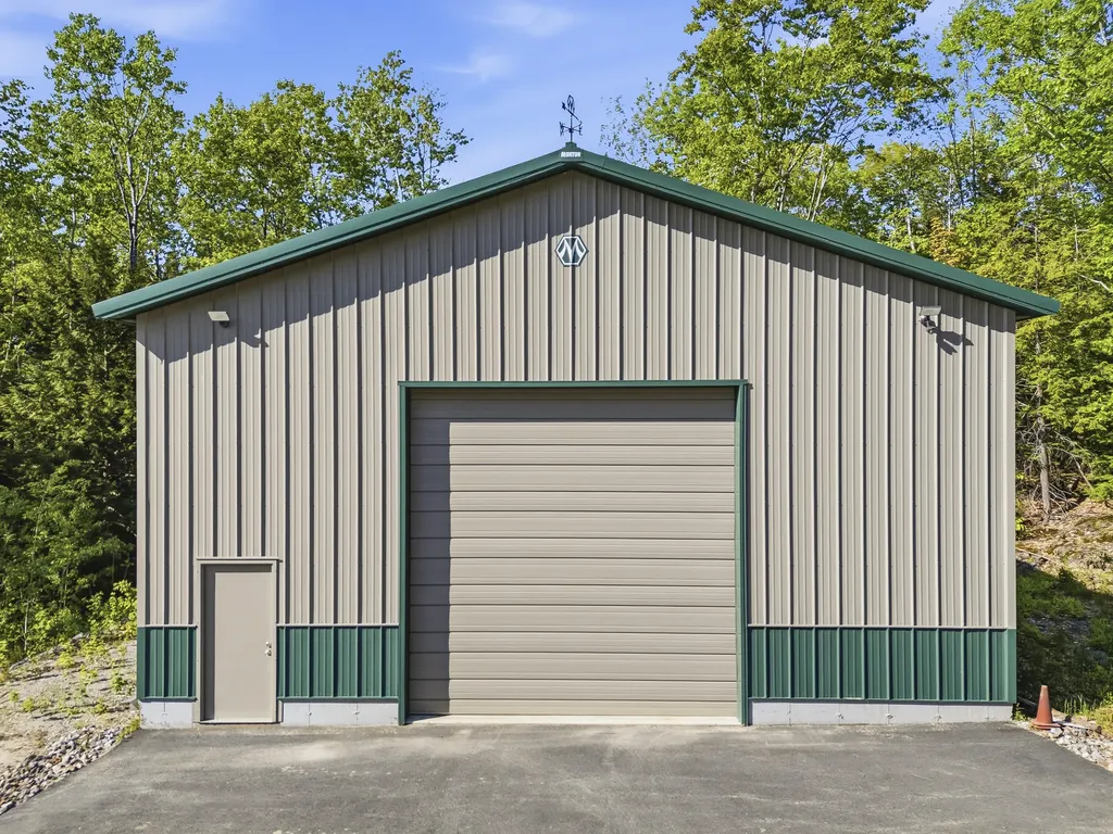 787 River Road Dresden ME 04342
