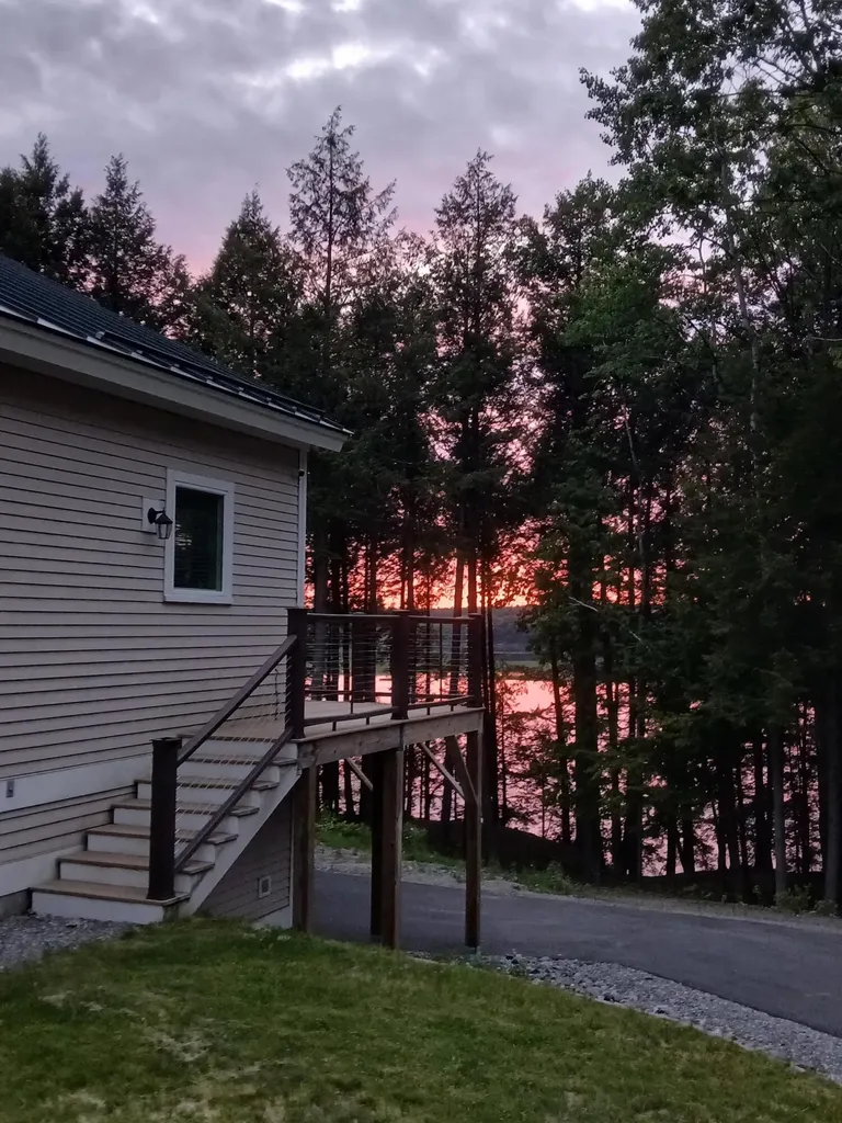 787 River Road Dresden ME 04342