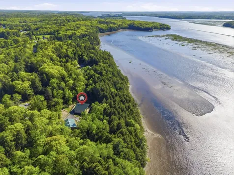787 River Road Dresden ME 04342