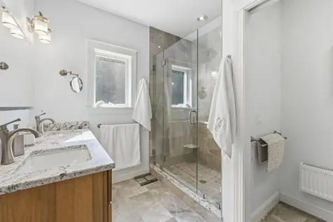 787 River Road Dresden ME 04342