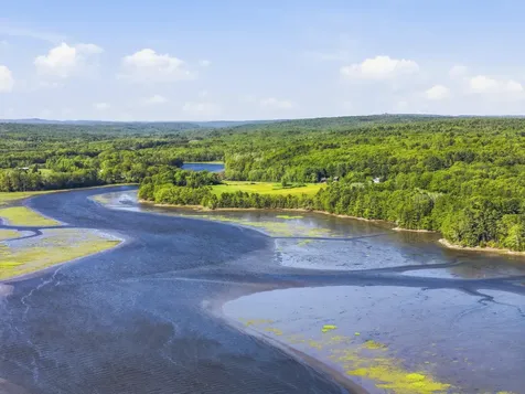 787 River Road Dresden ME 04342