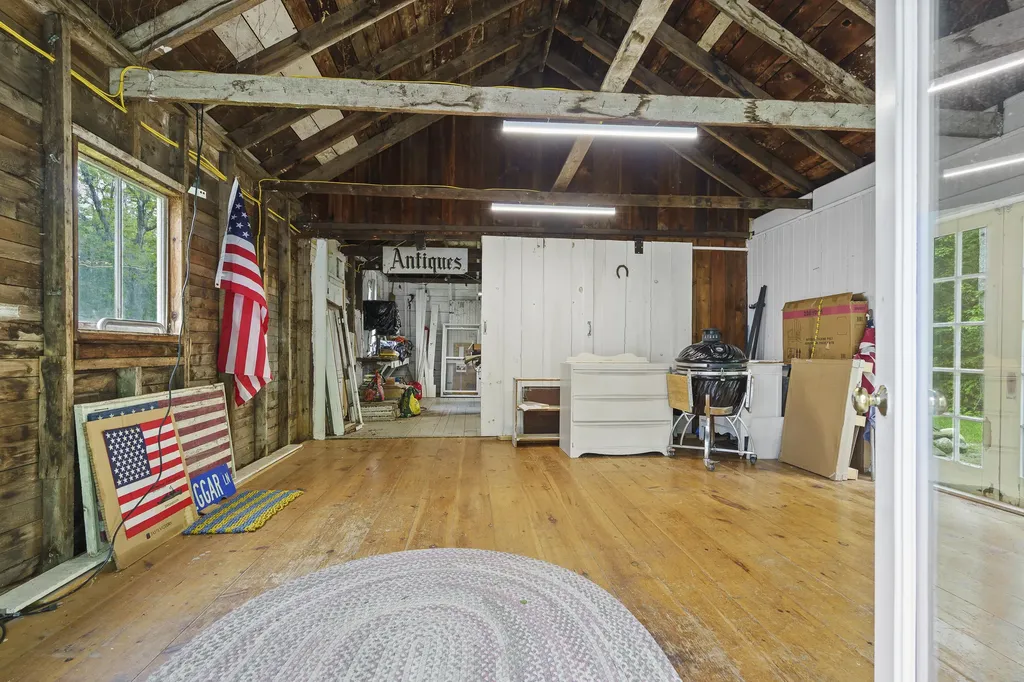 2644 Bristol Road Bristol ME 04554