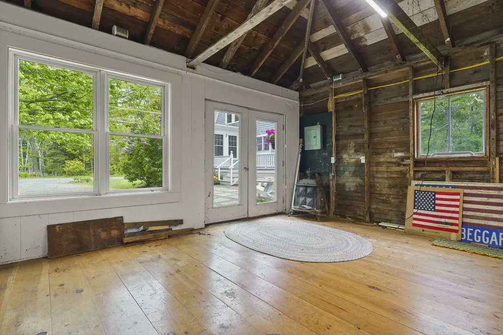 2644 Bristol Road Bristol ME 04554
