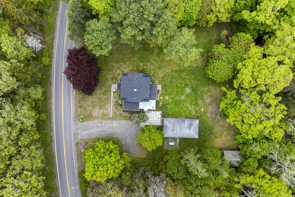2644 Bristol Road Bristol ME 04554