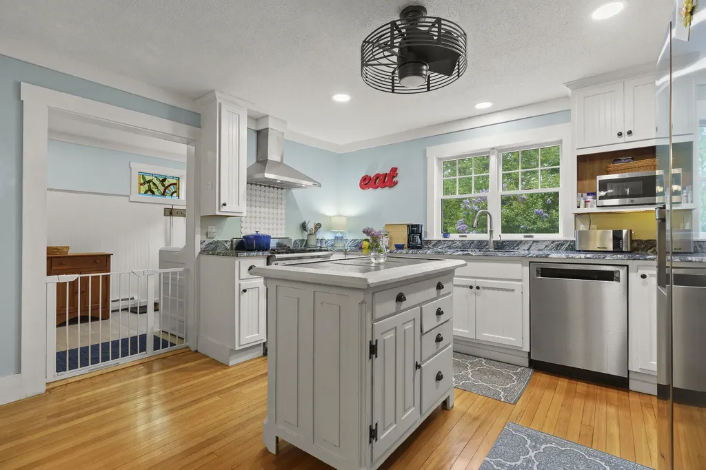 2644 Bristol Road Bristol ME 04554