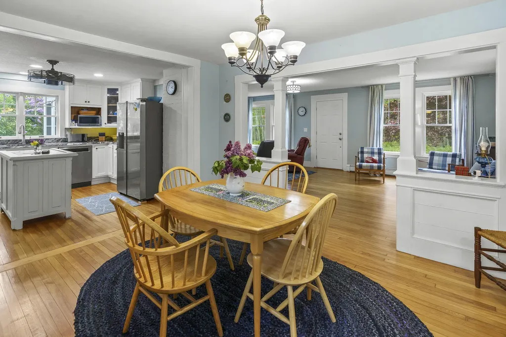 2644 Bristol Road Bristol ME 04554