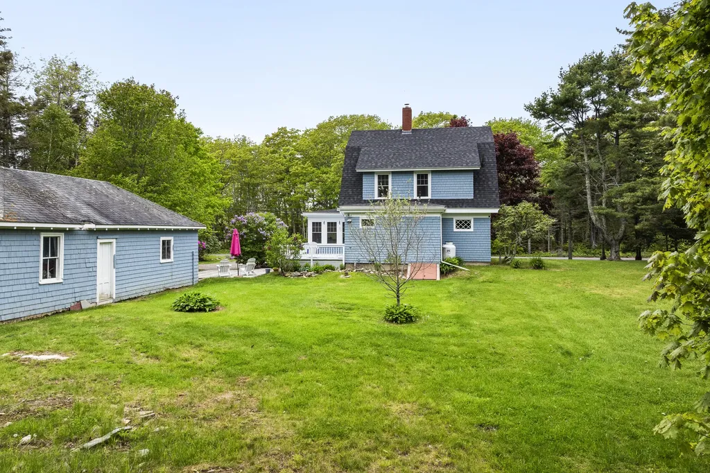 2644 Bristol Road Bristol ME 04554