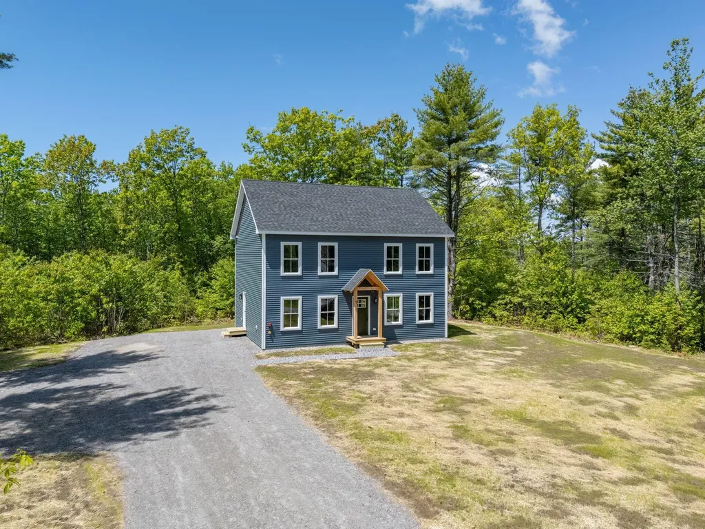 1 Lilac Lane Raymond ME 04071