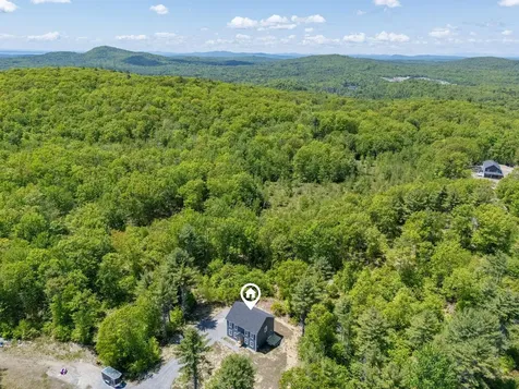 1 Lilac Lane Raymond ME 04071