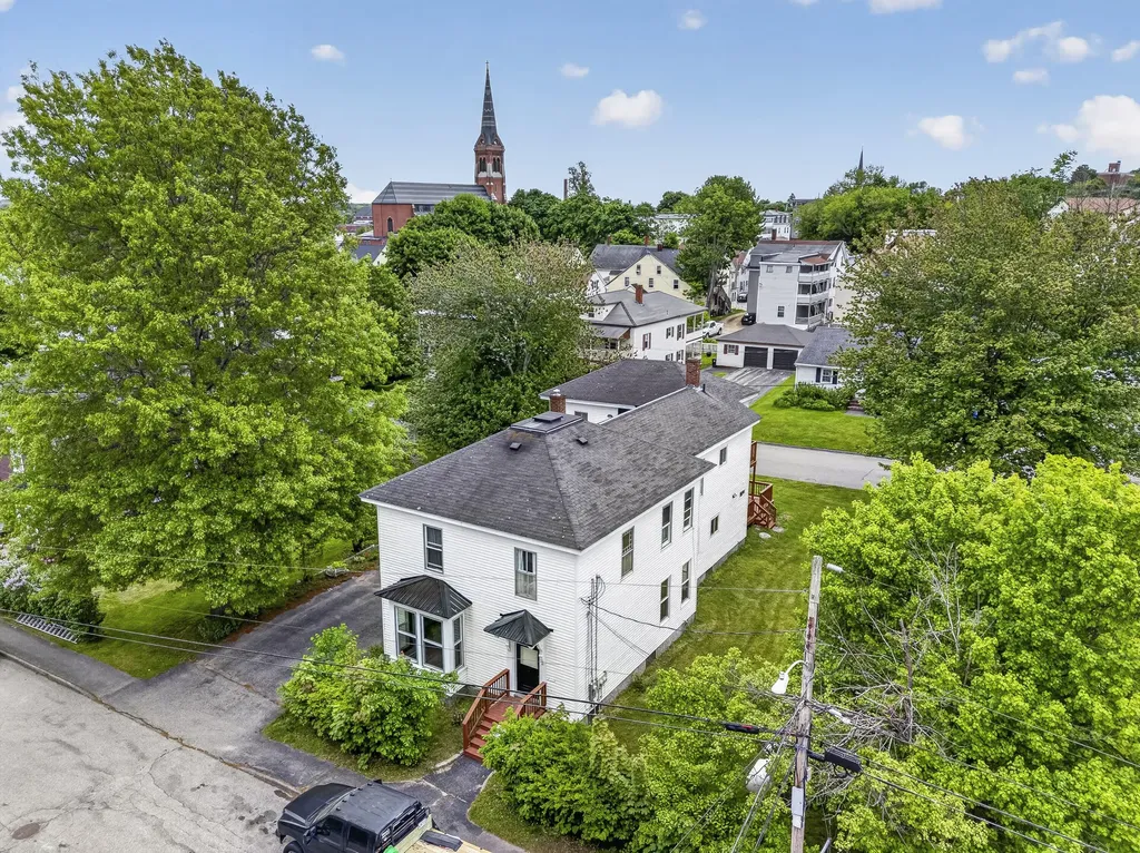 41 State Street Biddeford ME 04005