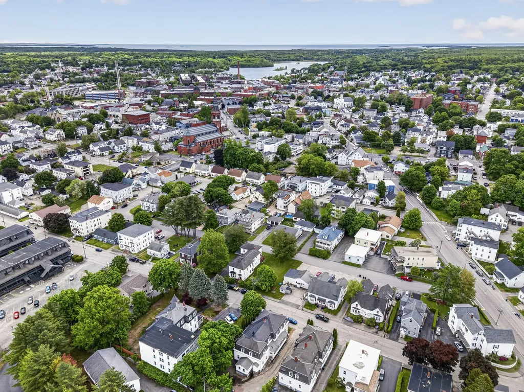 41 State Street Biddeford ME 04005