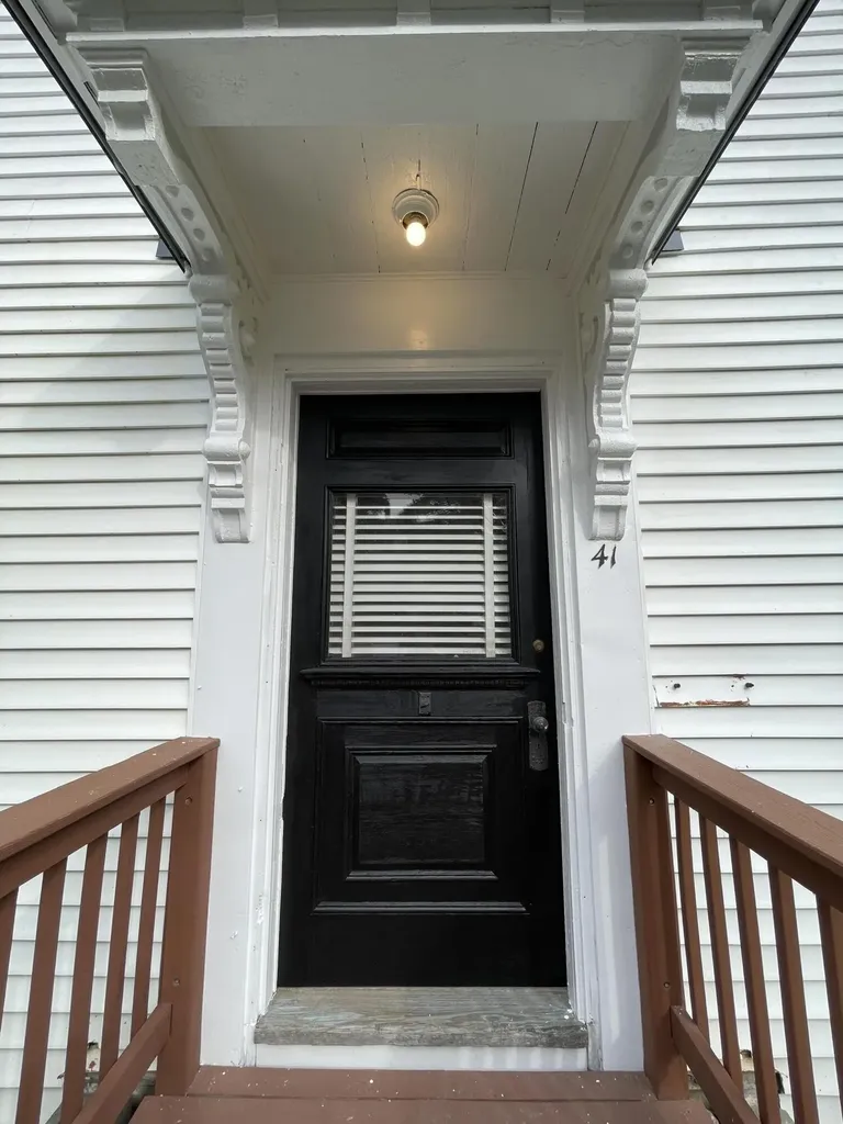 41 State Street Biddeford ME 04005