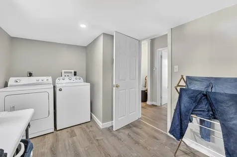 41 State Street Biddeford ME 04005
