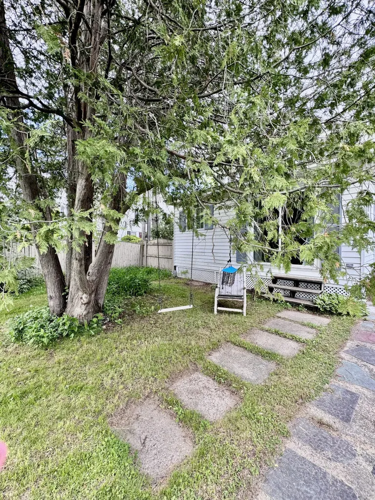 136 North Avenue Skowhegan ME 04976