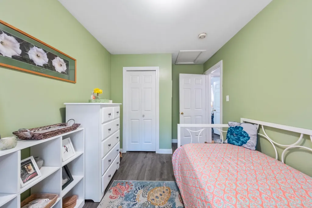 31 Dewdrop Lane Waldoboro ME 04572