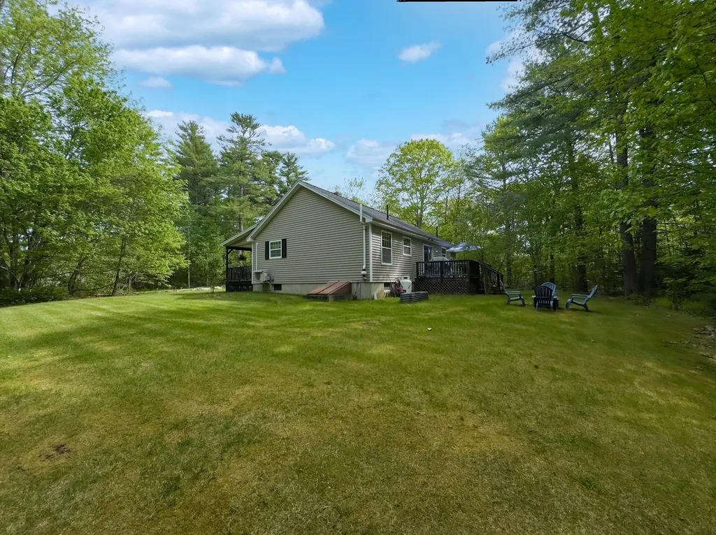 31 Dewdrop Lane Waldoboro ME 04572