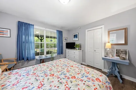 31 Dewdrop Lane Waldoboro ME 04572
