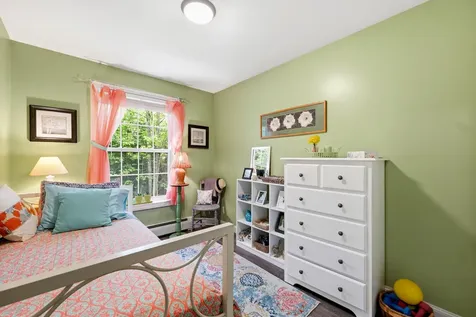 31 Dewdrop Lane Waldoboro ME 04572