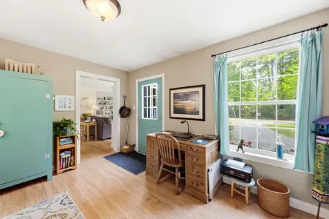 31 Dewdrop Lane Waldoboro ME 04572