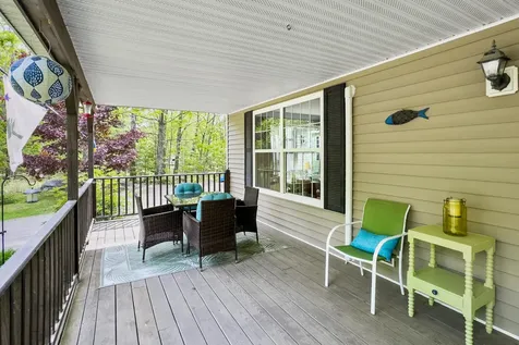 31 Dewdrop Lane Waldoboro ME 04572
