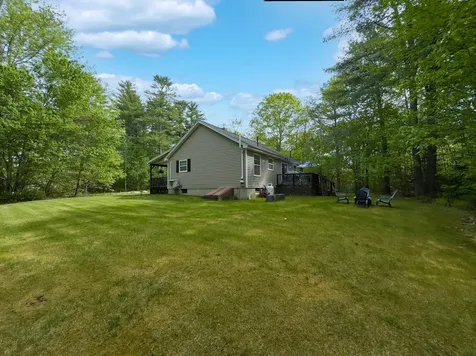 31 Dewdrop Lane Waldoboro ME 04572