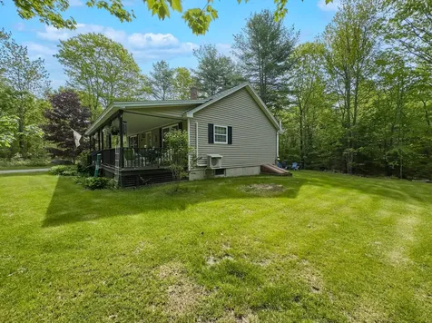 31 Dewdrop Lane Waldoboro ME 04572