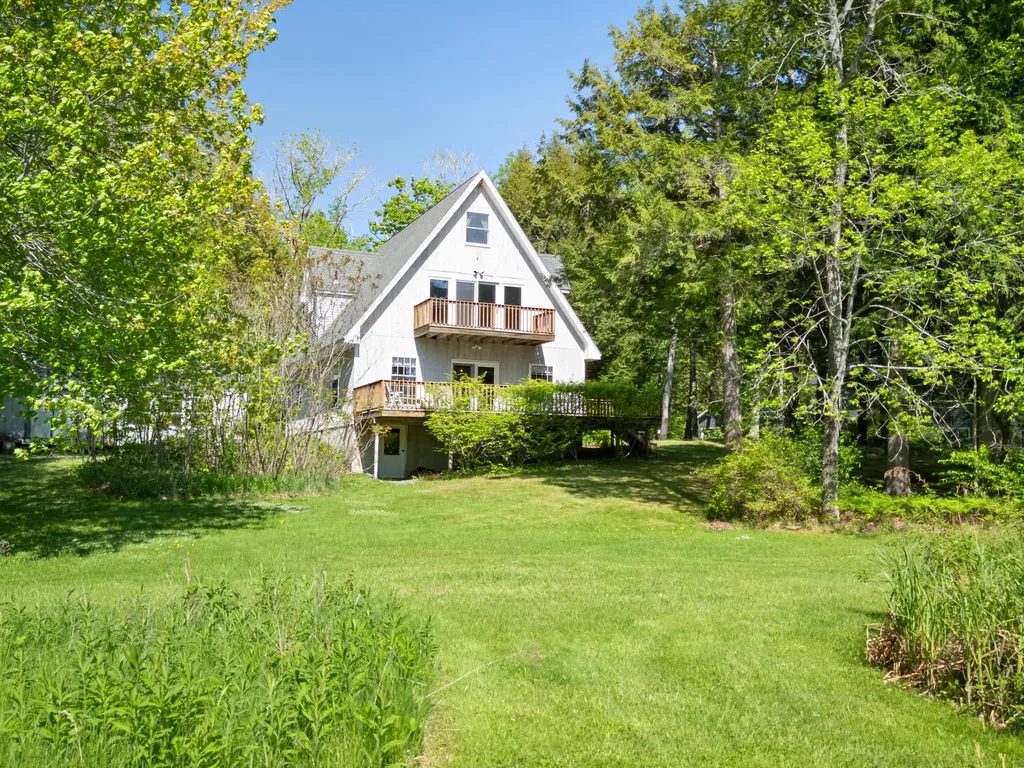 44 Percy Cove Road Nobleboro ME 04555