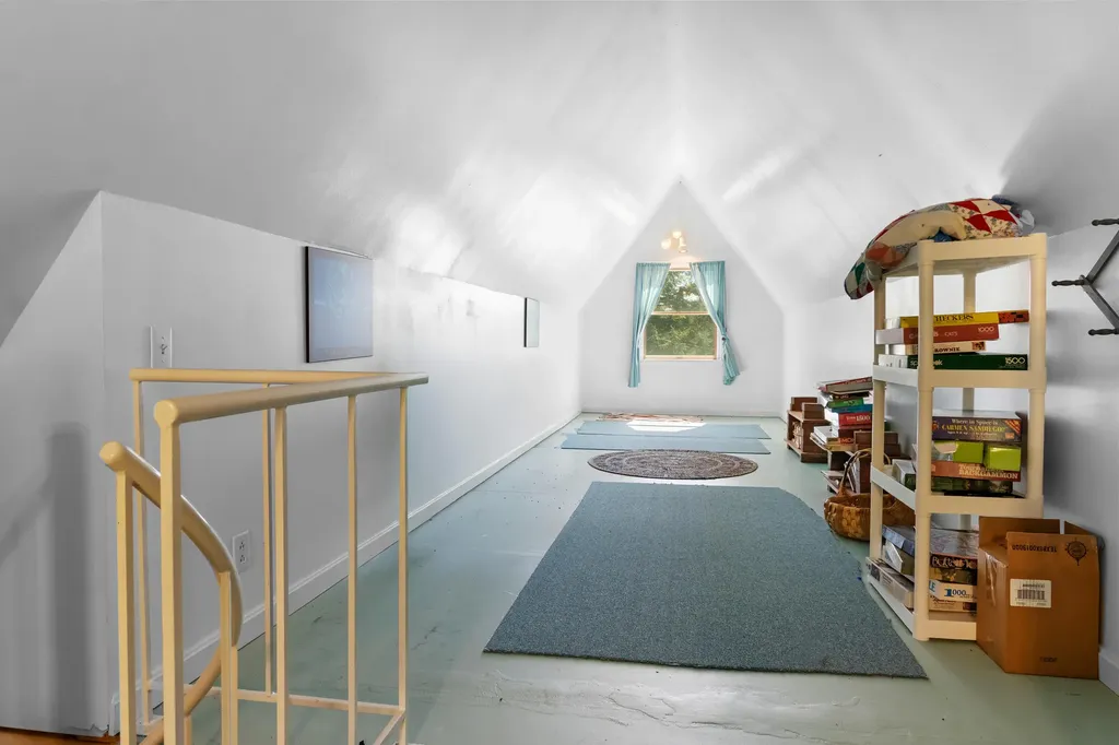 44 Percy Cove Road Nobleboro ME 04555