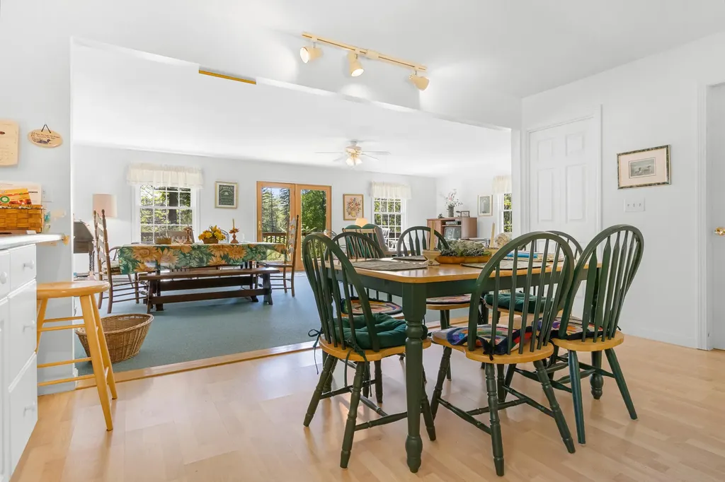 44 Percy Cove Road Nobleboro ME 04555