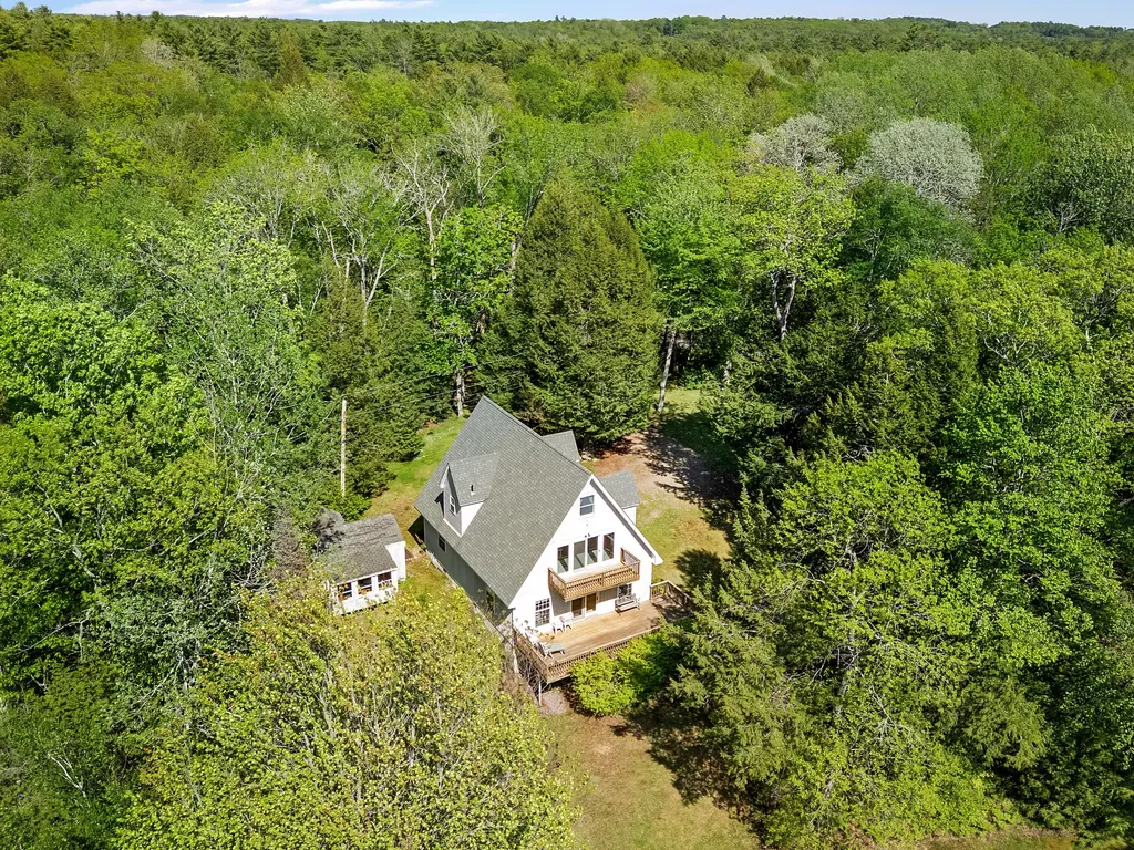 44 Percy Cove Road Nobleboro ME 04555