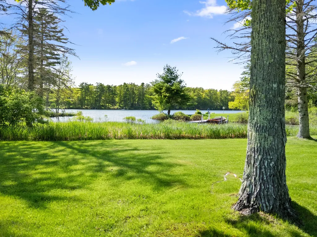 44 Percy Cove Road Nobleboro ME 04555