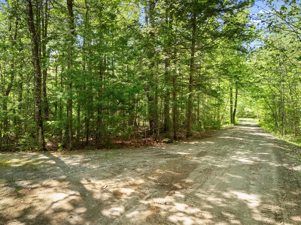 44 Percy Cove Road Nobleboro ME 04555