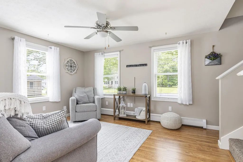 35 Grayson Street Biddeford ME 04005