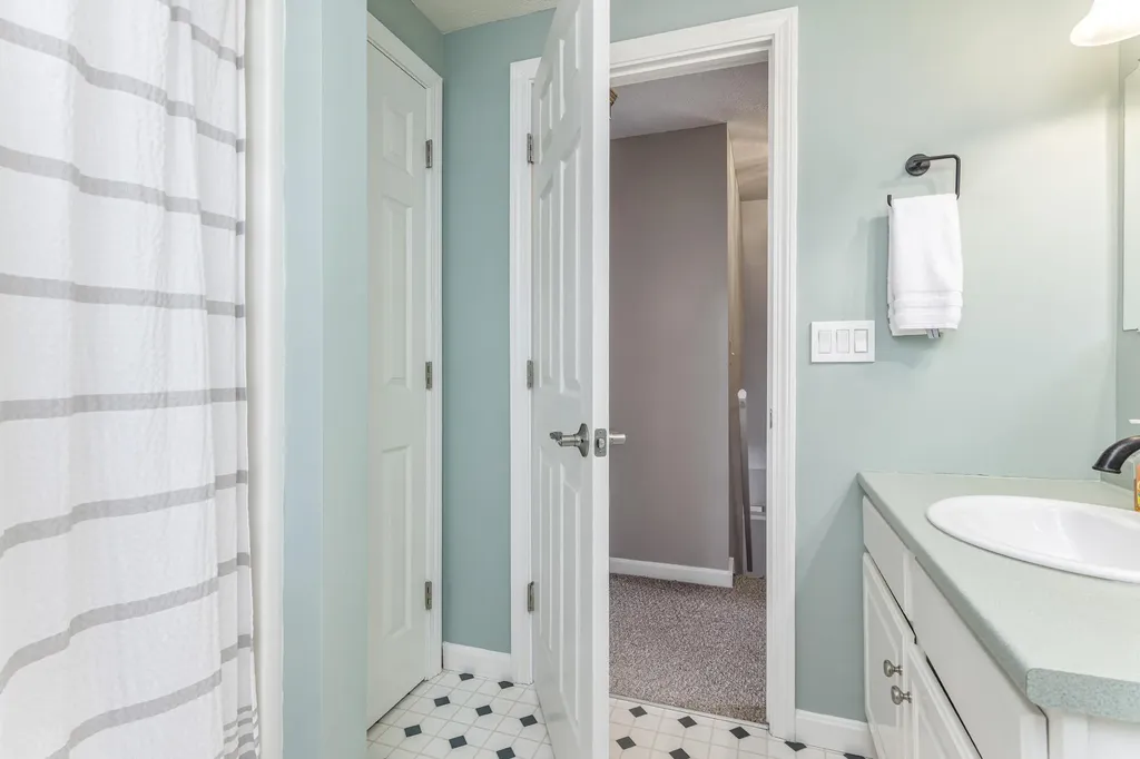 35 Grayson Street Biddeford ME 04005