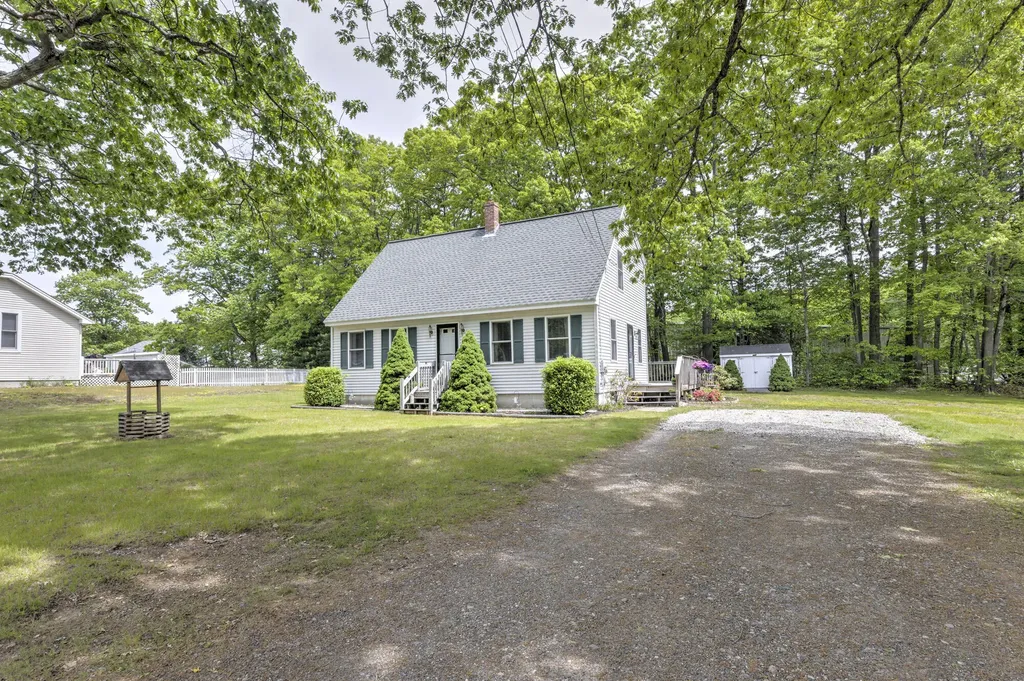 35 Grayson Street Biddeford ME 04005