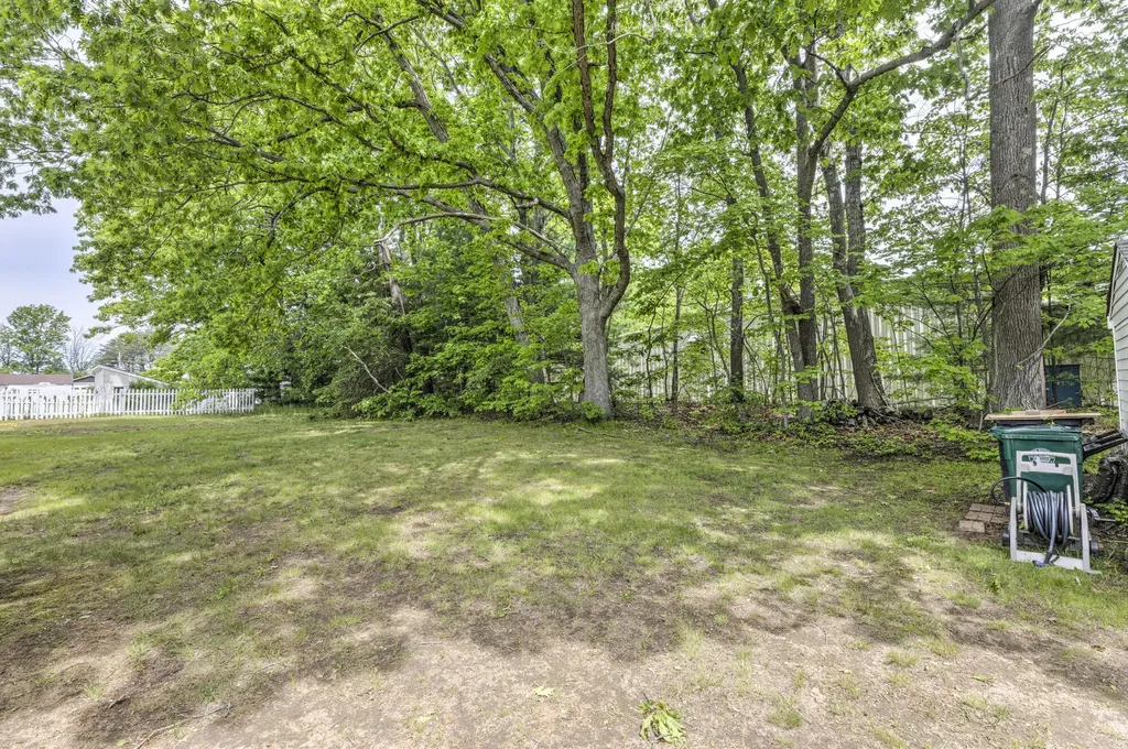 35 Grayson Street Biddeford ME 04005