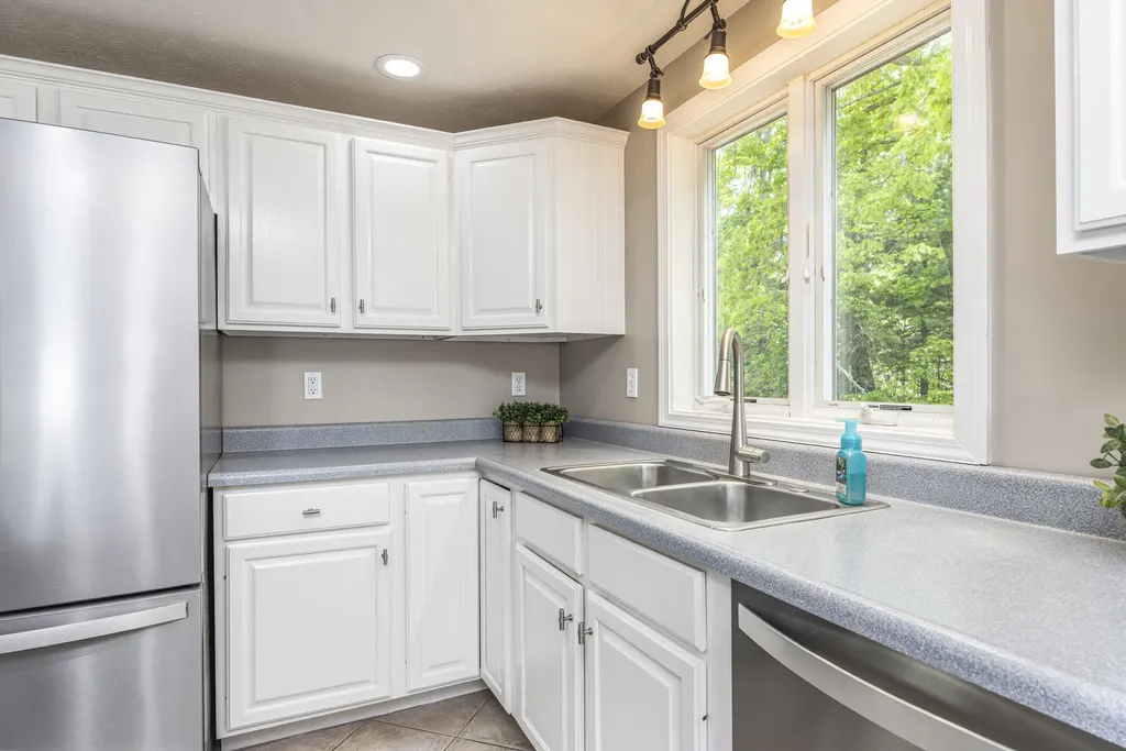 35 Grayson Street Biddeford ME 04005
