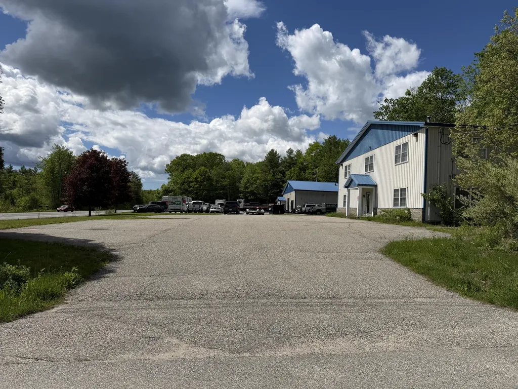 2210 Portland Road Arundel ME 04046