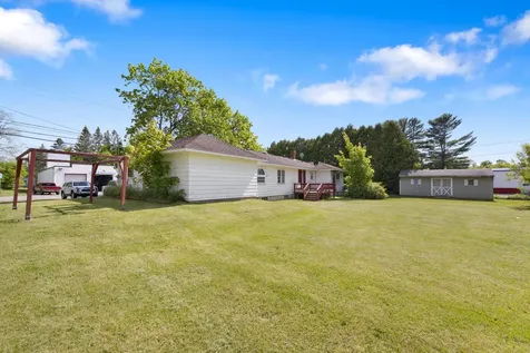 40 Exeter Road Corinna ME 04928