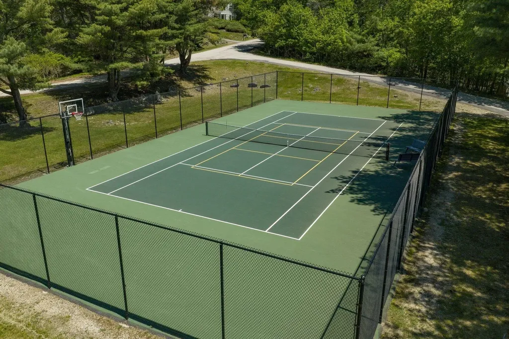 20 Captains Way Kittery ME 03905