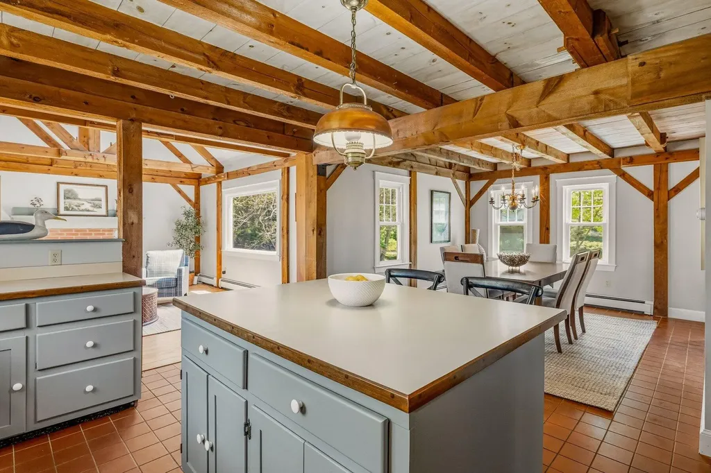 20 Captains Way Kittery ME 03905